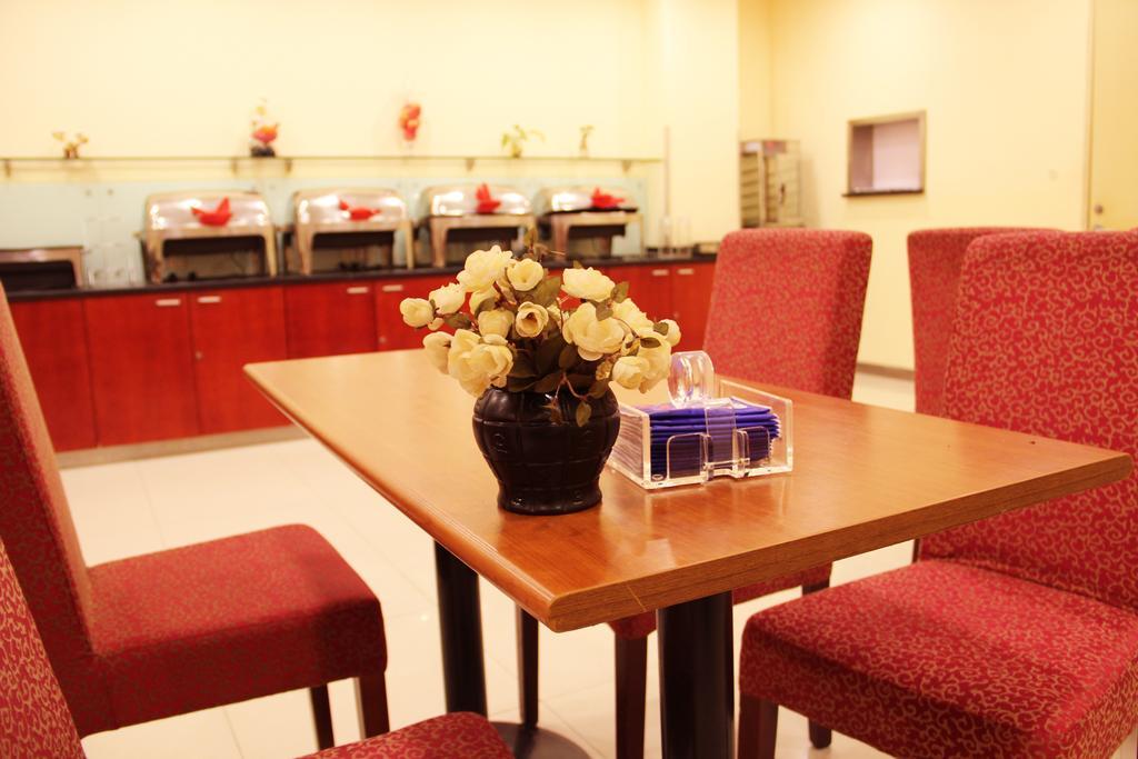 Hanting Hotel Heifei Guo Gou Square Хефей Екстер'єр фото